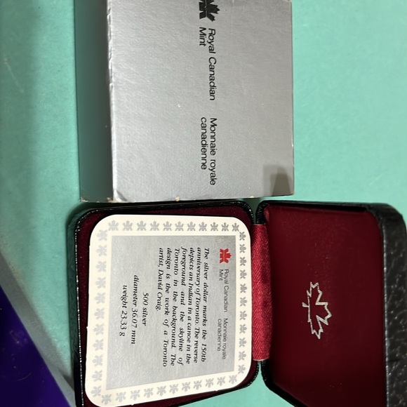 Toronto Silver Dollar in Original Packaging and COA Proof - Picture 3 of 4